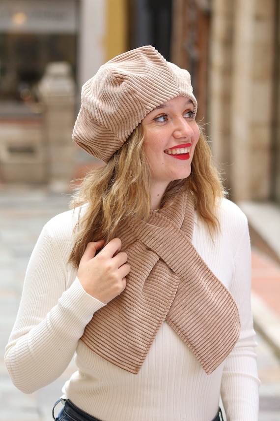 cappello-e-sciarpa-donna-215nhm-1.jpg